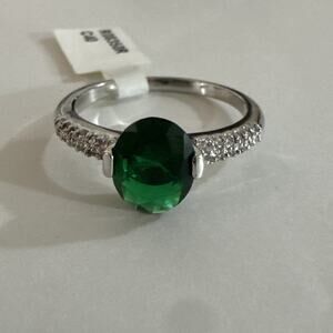 Romantic Classic 1.80ct Emerald & White Topaz Ring Size 10
